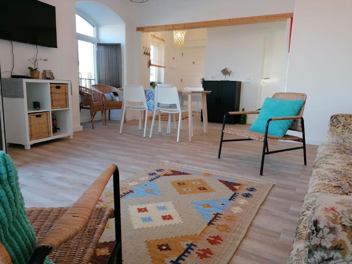 Apartamento Vilamar ヴィラ・ノヴァ・デ・ミルフォンテス エクステリア 写真