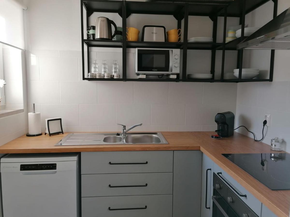 Apartamento Vilamar ヴィラ・ノヴァ・デ・ミルフォンテス エクステリア 写真